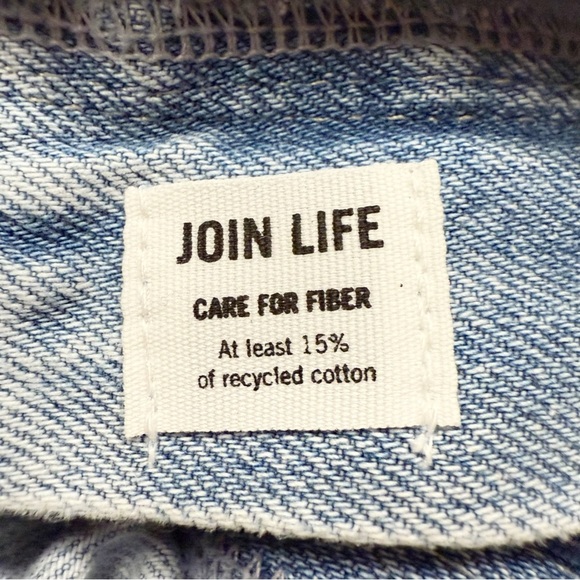 Bershka Denim Women's Light Blue High Waisted Rolled Cuff Shorts size 10 - Picture 7 of 12